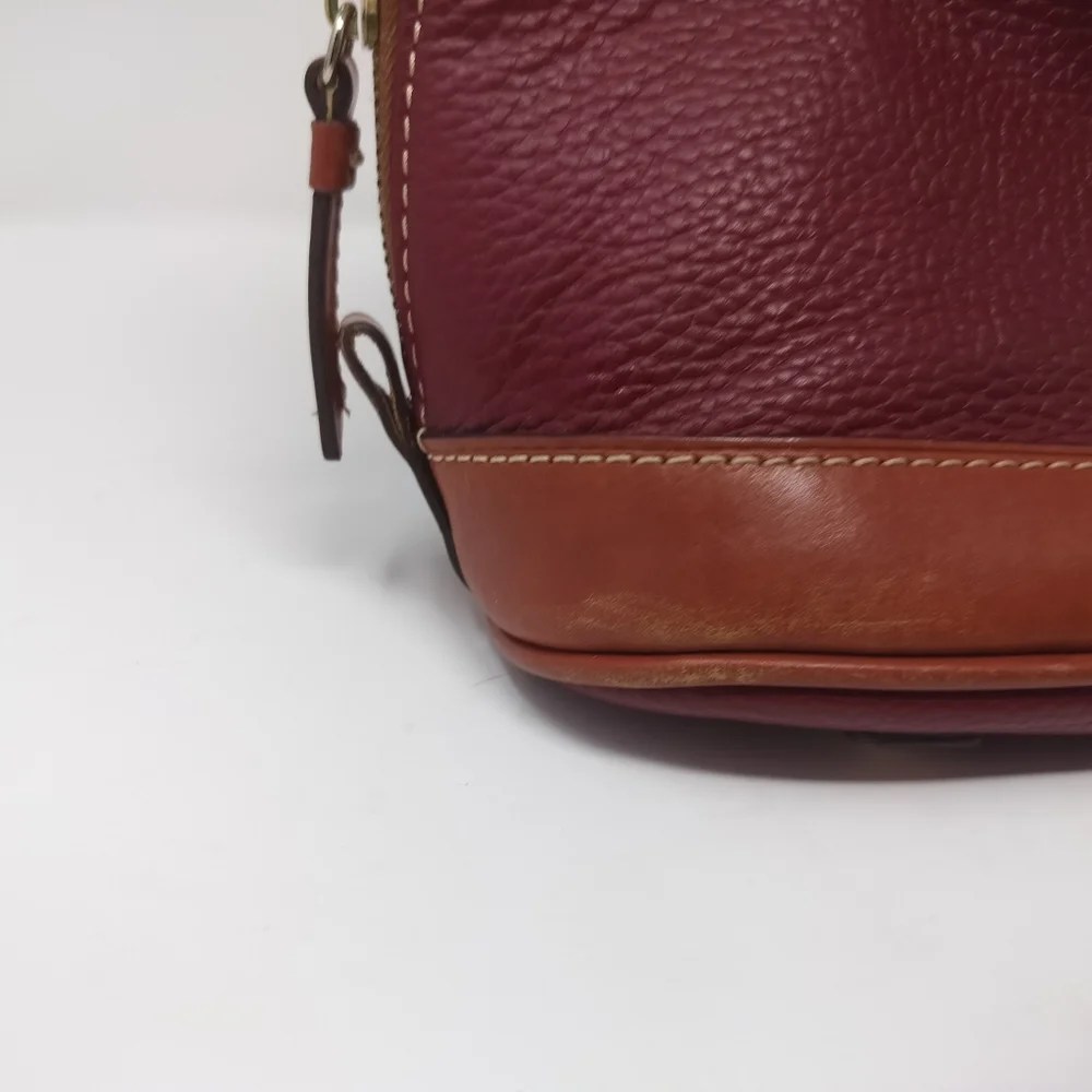 Dooney & Bourke Pebble Grain Zip Zip Satchel Bordeaux in great condition - Picture 8 of 16